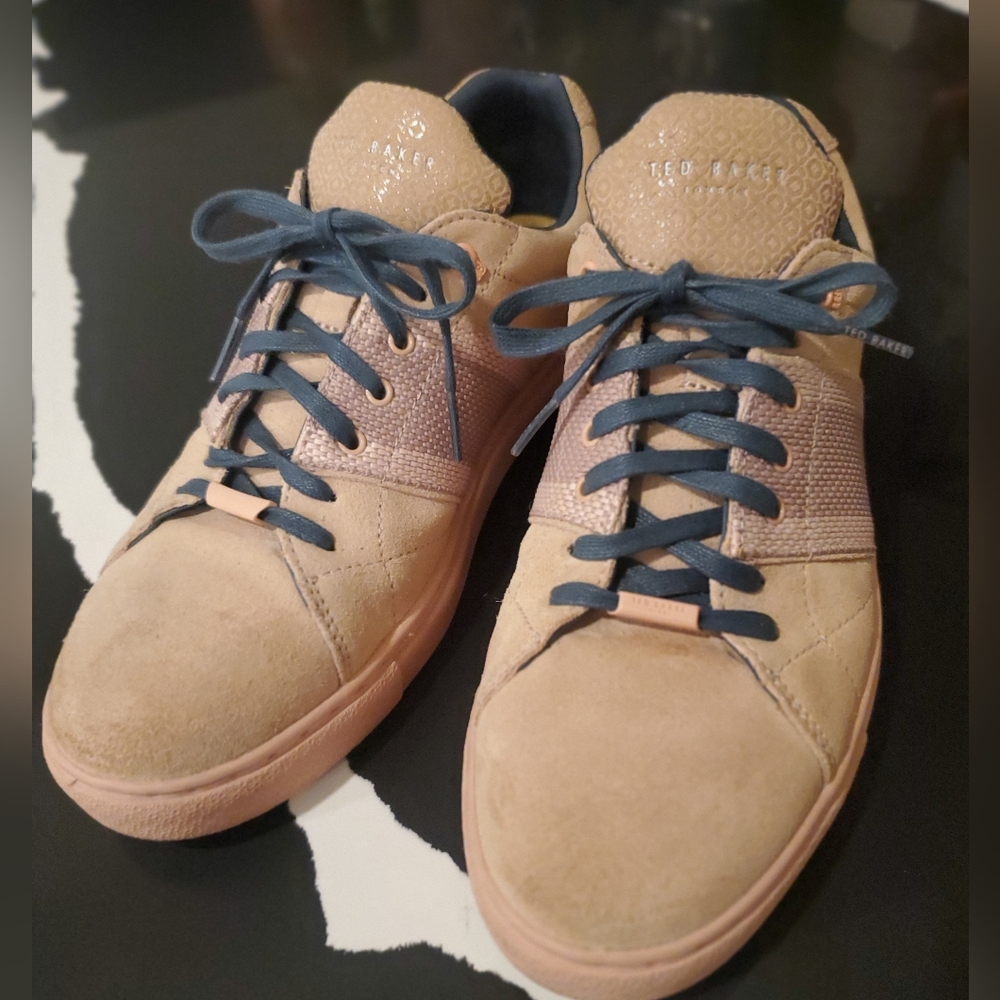 Ted Baker Peach🍑 and Pink Suede Sneakers, Mens Size 9